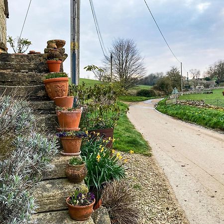 Villa Flowers Barn Daglingworth Exterior foto