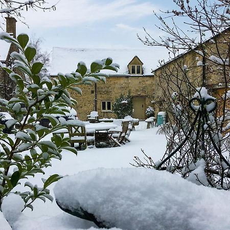 Villa Flowers Barn Daglingworth Exterior foto